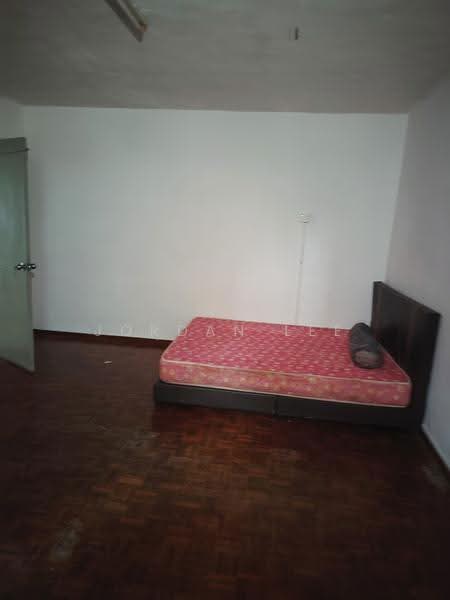Pangsapuri untuk Dijual di Kota Laksamana Utama - Jordan Lee - Bedroom - PropertyGuru.com.my
