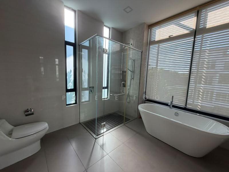 Bungalow House for Sale in Masai (Johor) - Phoebe Foo - Bathroom - PropertyGuru.com.my