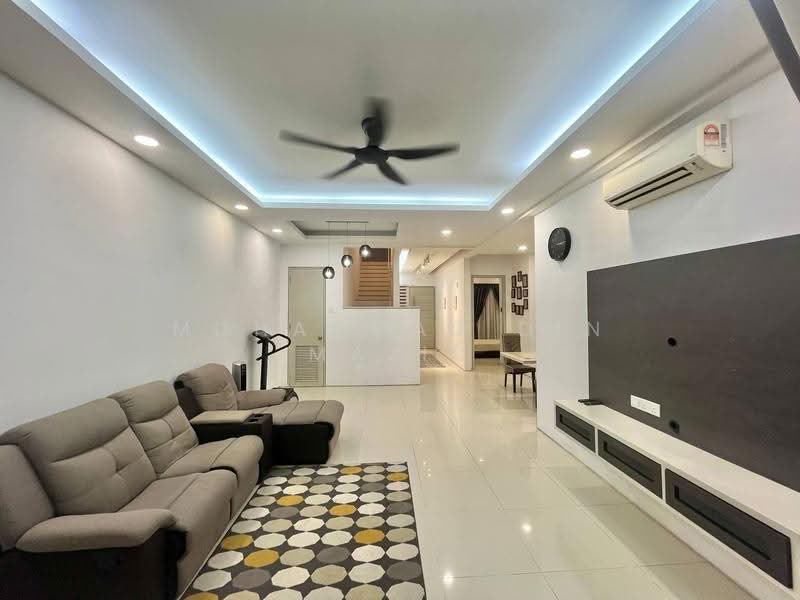 Townhouse for Sale in Petaling Jaya (Selangor) - Mohammad Din Majid - Living Room - PropertyGuru.com.my