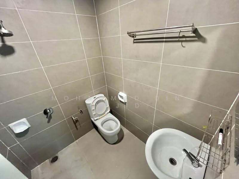 Townhouse for Sale in Petaling Jaya (Selangor) - Mohammad Din Majid - Bathroom - PropertyGuru.com.my