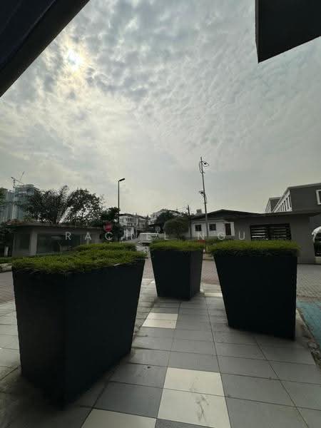 Kedai / Pejabat untuk Disewa di Kampung Sungai Kayu Ara (Petaling Jaya) - Rachel Ngu - PropertyGuru.com.my