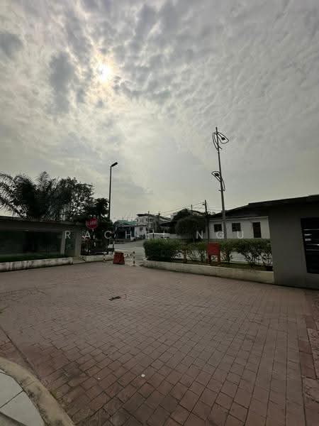 Kedai / Pejabat untuk Disewa di Kampung Sungai Kayu Ara (Petaling Jaya) - Rachel Ngu - PropertyGuru.com.my