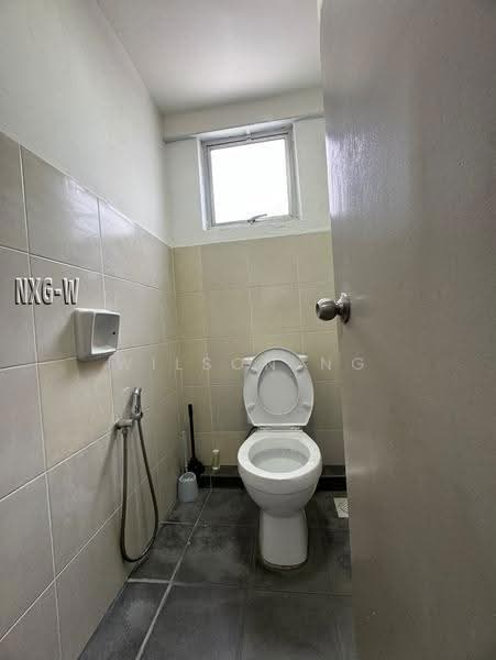 Semi-D Factory for Sale in Kapar (Selangor) - Wilson Ng - Bathroom - PropertyGuru.com.my