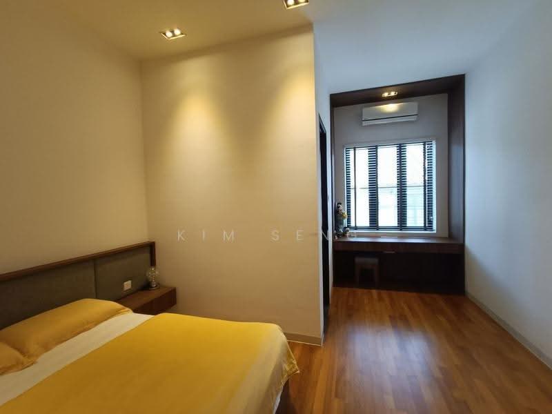 Semi-Detached House for Sale in Taman Kluang Indah (Kluang) - Kim Seng - PropertyGuru.com.my