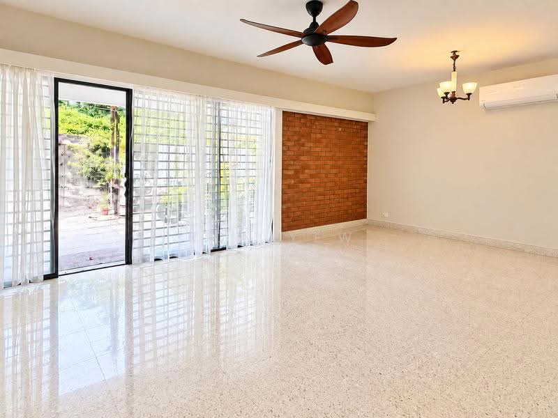 3-storey Terraced House for Sale in Taman Seputeh (Seputeh) - Ron Yew - Living Room - PropertyGuru.com.my