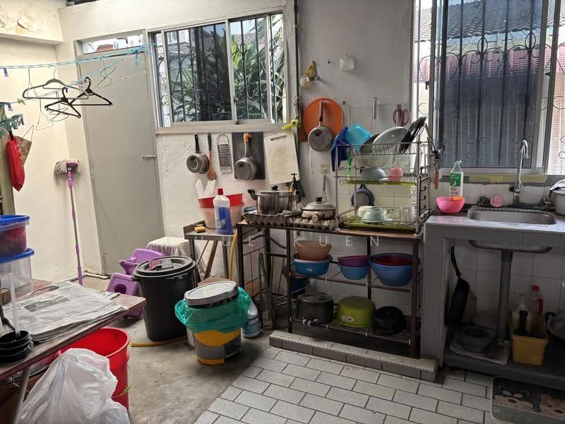 Rumah Teres 1-Tingkat untuk Disewa di Sri Petaling (Kuala Lumpur) - Chue Kuen - Kitchen - PropertyGuru.com.my