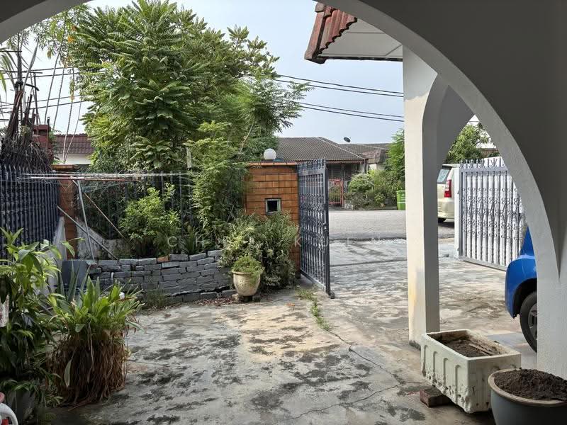 Rumah Teres 1-Tingkat untuk Disewa di Sri Petaling (Kuala Lumpur) - Chue Kuen - Exterior - PropertyGuru.com.my
