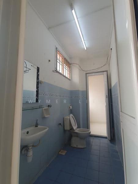 2-storey Terraced House for Sale in Bandar Mahkota Cheras (Cheras) - Wymer Liew - Bathroom - PropertyGuru.com.my