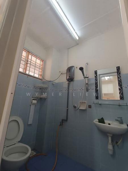 2-storey Terraced House for Sale in Bandar Mahkota Cheras (Cheras) - Wymer Liew - Bathroom - PropertyGuru.com.my