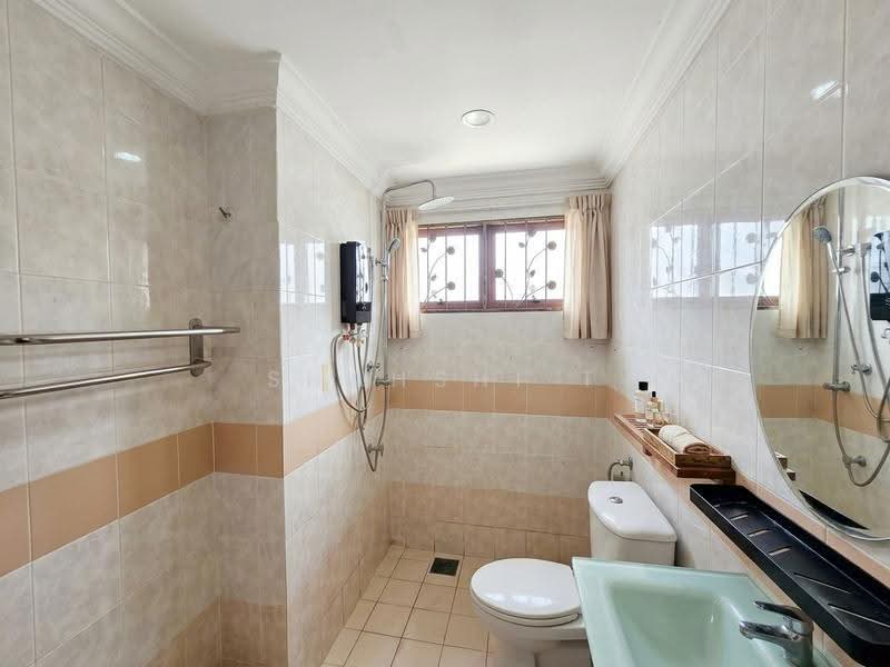 2-storey Terraced House for Rent in Putra Heights (Subang Jaya) - Shahshi T - Bathroom - PropertyGuru.com.my