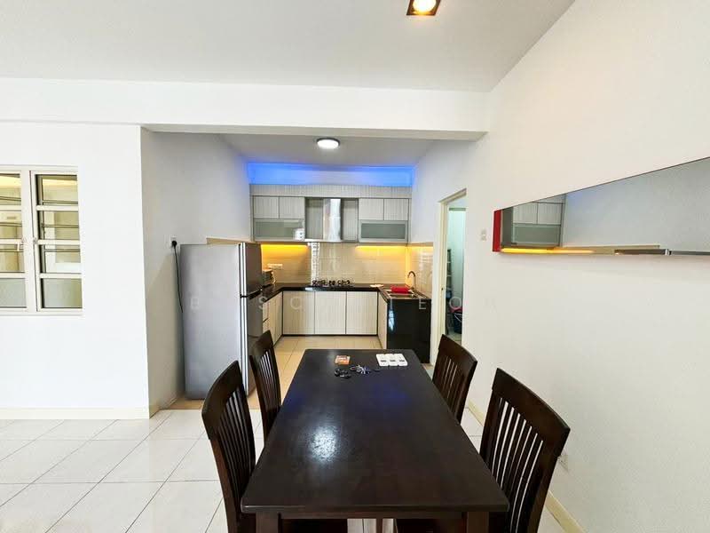Condominium for Rent at Gold Coast Resort Condominium - Bosco Teoh - Kitchen - PropertyGuru.com.my