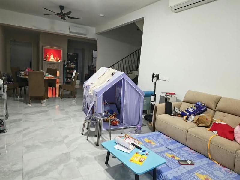 Terraced House for Sale in Taman Melawati (Ulu Kelang) - Rion Liew - Living Room - PropertyGuru.com.my