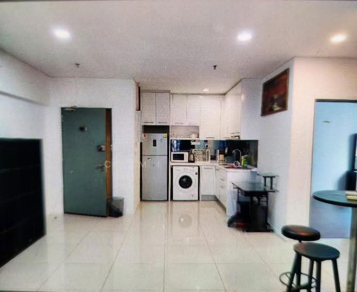 Service Residence for Sale at Mercu Summer Suites - Camie Hoo - Kitchen - PropertyGuru.com.my