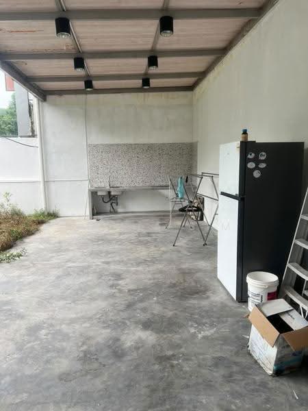 Semi-Detached House for Rent in Kampung Bahru (Johor Bahru) - Stella Sim - Outdoor Kitchen area - PropertyGuru.com.my