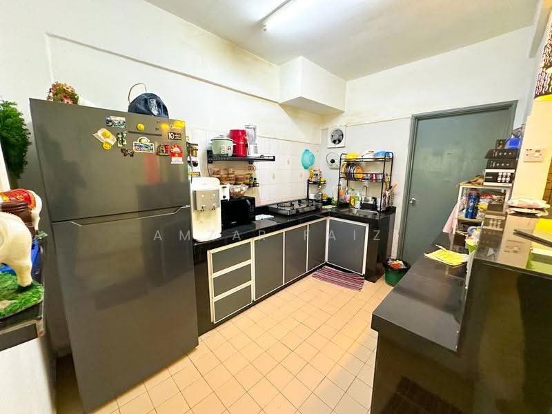 Apartment for Sale at Pangsapuri Cemara - Amzar Faiz - PropertyGuru.com.my