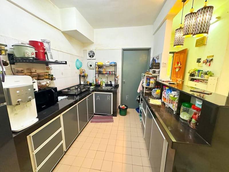 Apartment for Sale at Pangsapuri Cemara - Amzar Faiz - PropertyGuru.com.my