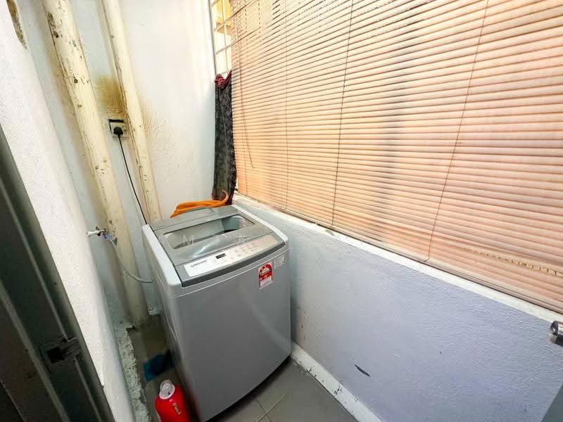 Apartment for Sale at Pangsapuri Cemara - Amzar Faiz - PropertyGuru.com.my