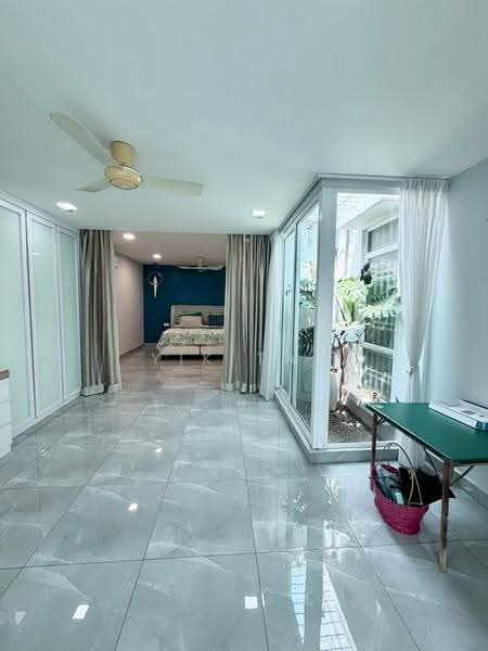 Bungalow House for Sale in Taman Abad (Johor Bahru) - Yik Tat - PropertyGuru.com.my