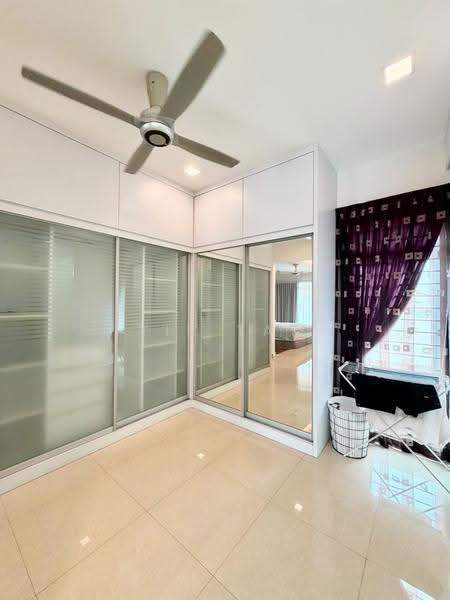 Bungalow House for Sale in Taman Abad (Johor Bahru) - Yik Tat - PropertyGuru.com.my