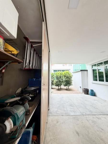 Bungalow House for Sale in Taman Abad (Johor Bahru) - Yik Tat - PropertyGuru.com.my