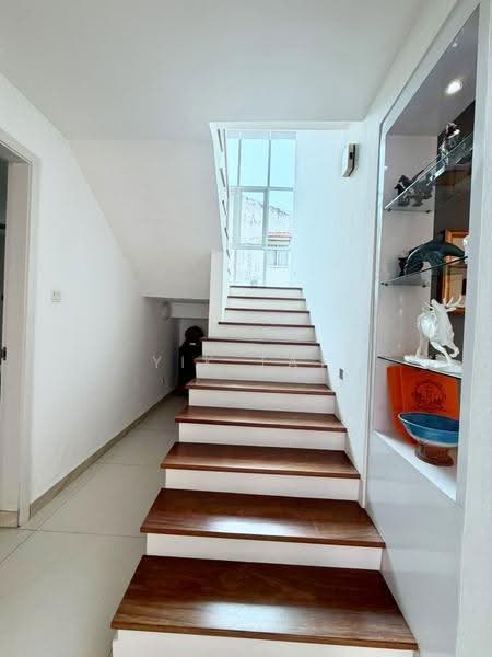 Bungalow House for Sale in Taman Abad (Johor Bahru) - Yik Tat - PropertyGuru.com.my