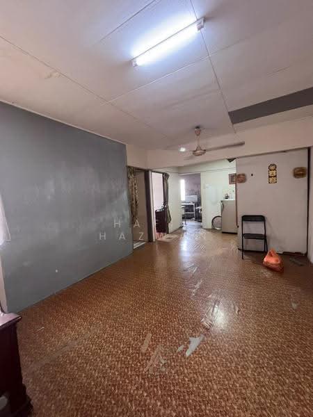 Rumah Bandar untuk Disewa di Ampang (Selangor) - Hafiz Hazwan - Living Room - PropertyGuru.com.my
