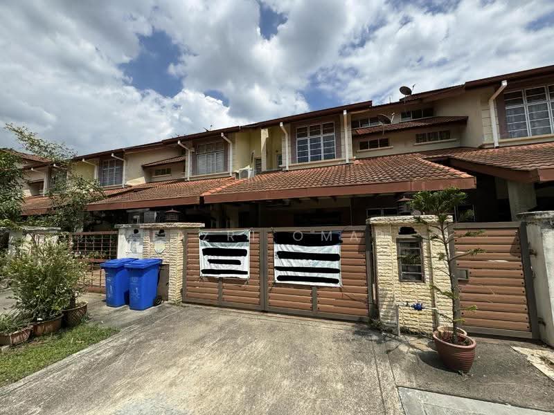 2-storey Terraced House for Sale in Denai Alam (Shah Alam) - Fazri Omar - PropertyGuru.com.my
