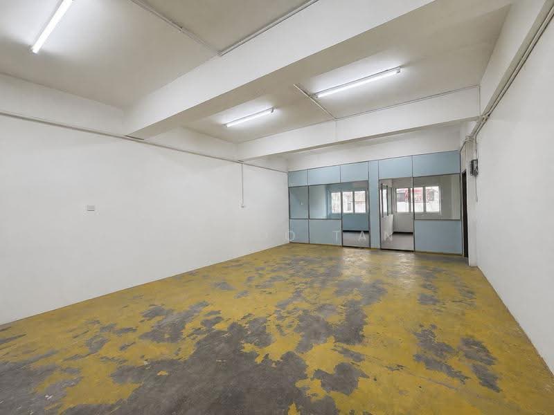 Shop / Office for Rent in Kepong (Kuala Lumpur) - Moomoo Tan - Interior - PropertyGuru.com.my