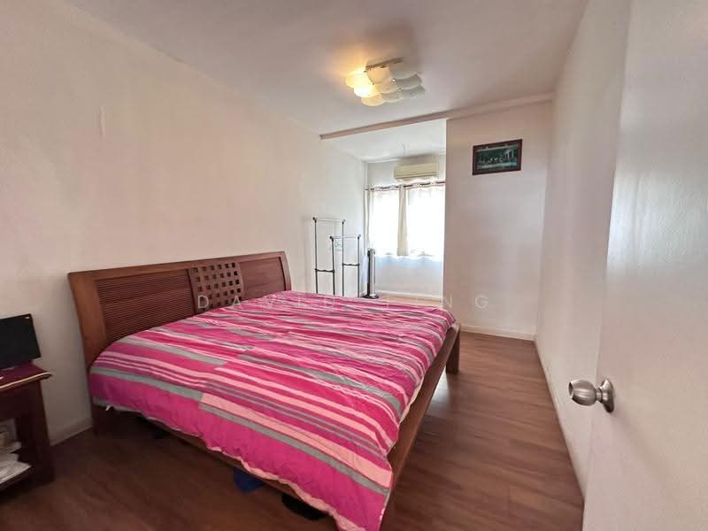 3-storey Terraced House for Rent in Lake Fields (Sungai Besi) - David Ting - Bedroom - PropertyGuru.com.my