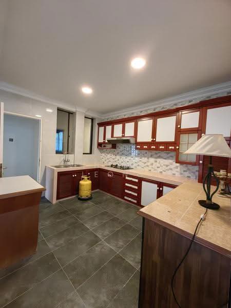 Bungalow House for Sale in Likas (Kota Kinabalu) - Vincent Leong - Kitchen - PropertyGuru.com.my