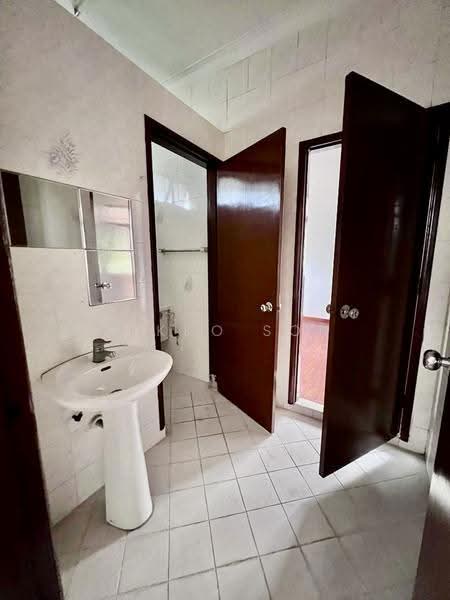 Semi-Detached House for Sale in Johor Bahru (Johor) - Nikko Soh - Bathroom - PropertyGuru.com.my