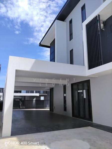 Rumah Berkembar untuk Dijual di Kolombong (Kota Kinabalu) - Vincent Leong - Exterior - PropertyGuru.com.my
