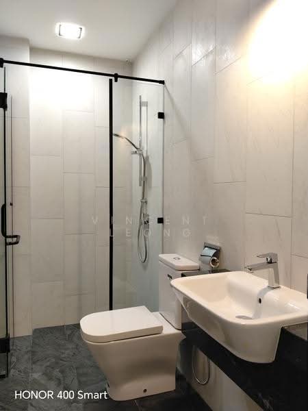 Rumah Berkembar untuk Dijual di Kolombong (Kota Kinabalu) - Vincent Leong - Bathroom - PropertyGuru.com.my
