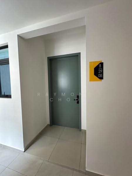 Service Residence for Sale at Parkland Residence @ Kajang 2 - Raymond Choo - Entrance - PropertyGuru.com.my