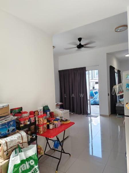 Rumah Teres 2-Tingkat untuk Disewa di Eco Forest (Semenyih) - CK Law - Living Room - PropertyGuru.com.my