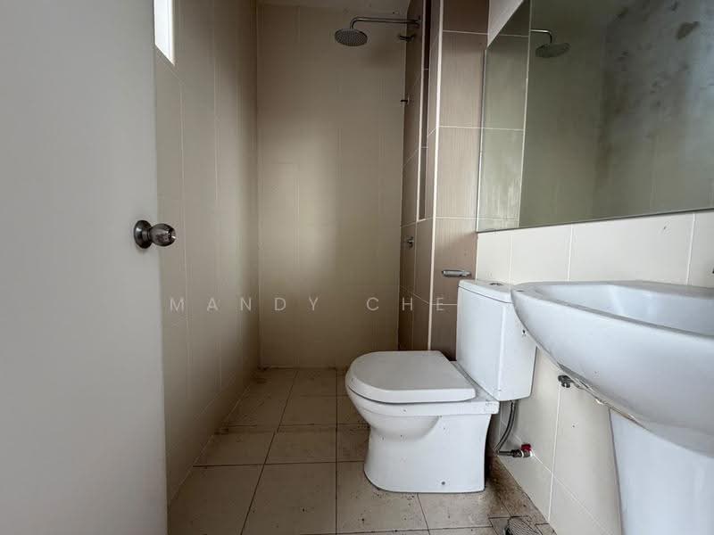 Rumah Berkembar untuk Dijual di Kota Emerald (Rawang) - Mandy Cheow - Bathroom - PropertyGuru.com.my