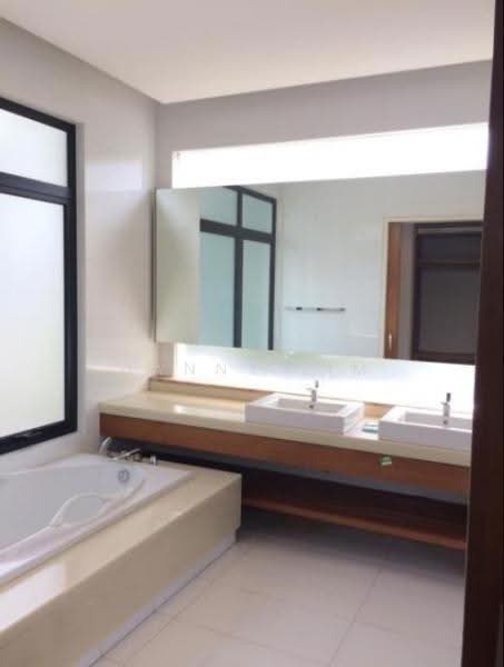 Bungalow House for Rent in Seputeh (Kuala Lumpur) - Danny Lim - Bathroom - PropertyGuru.com.my