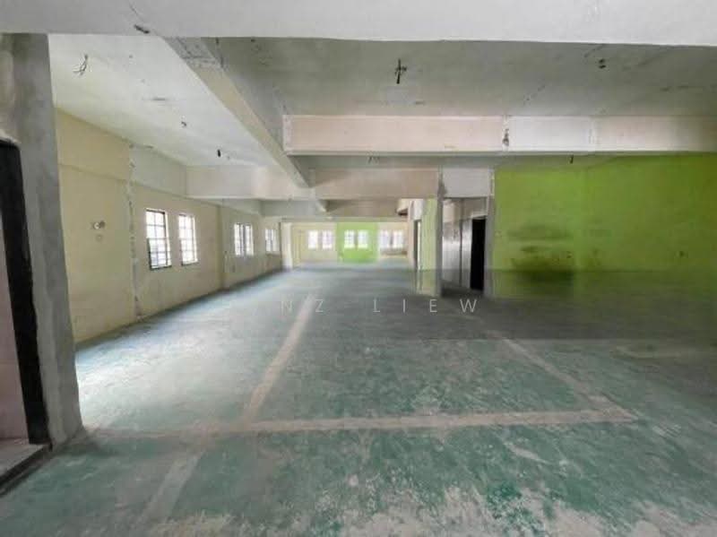 Shop for Sale in Bandar Indahpura (Kulai) - Junz Liew - Interior - PropertyGuru.com.my