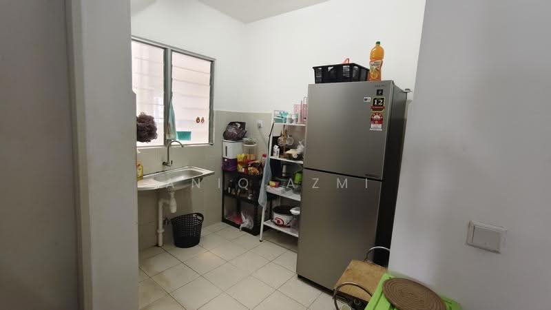 Apartment for Sale at D'Kristal - Aniq Azmi - Kitchen - PropertyGuru.com.my