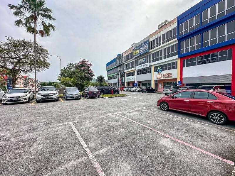 Pejabat Runcit untuk Dijual di Shah Alam (Selangor) - Ahmad Ikhwan Arif - Exterior - PropertyGuru.com.my