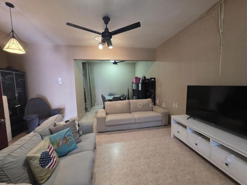 2-storey Terraced House for Sale in Seksyen 7 (Shah Alam) - Joseph Chan - Living Room - PropertyGuru.com.my