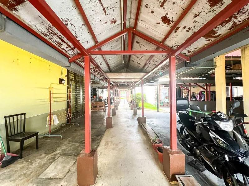 Rumah Bandar untuk Dijual di Taman Tasik Puchong (Puchong) - Ahmad Ikhwan Arif - Corridor - PropertyGuru.com.my