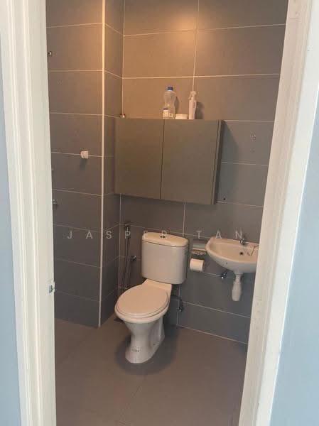 Kediaman Servis untuk Disewa di Kiara Plaza - Jasper Tan - Bathroom - PropertyGuru.com.my