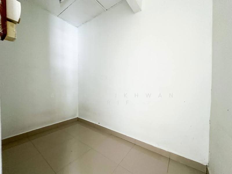 2-storey Terraced House for Sale in Petaling Jaya (Selangor) - Ahmad Ikhwan Arif - Interior - PropertyGuru.com.my