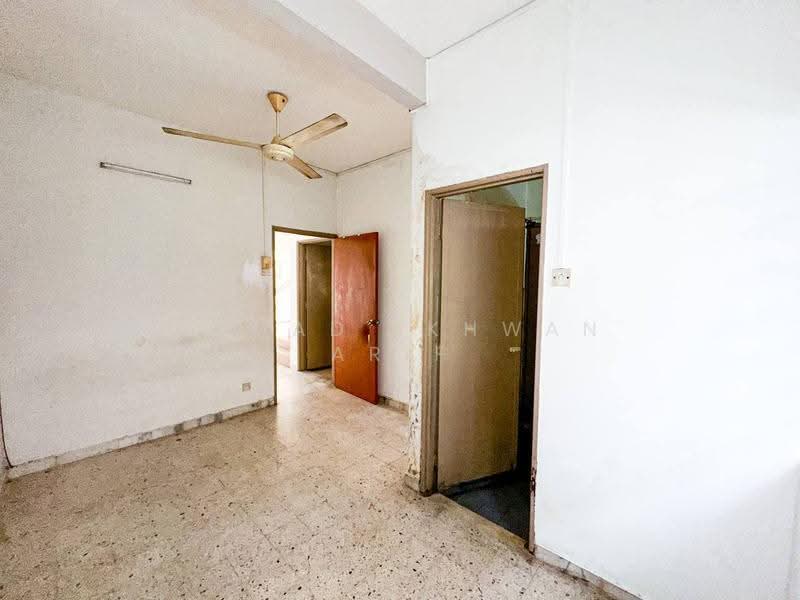 2-storey Terraced House for Sale in Petaling Jaya (Selangor) - Ahmad Ikhwan Arif - Interior - PropertyGuru.com.my