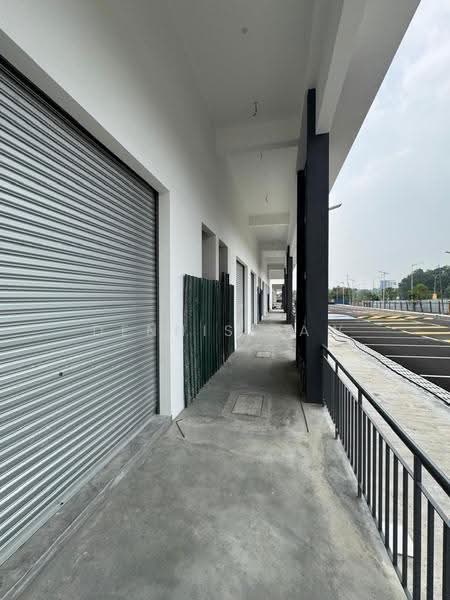 Shop for Rent in Bandar Gamuda Gardens (Rawang) - Dennis Saw - Exterior - PropertyGuru.com.my