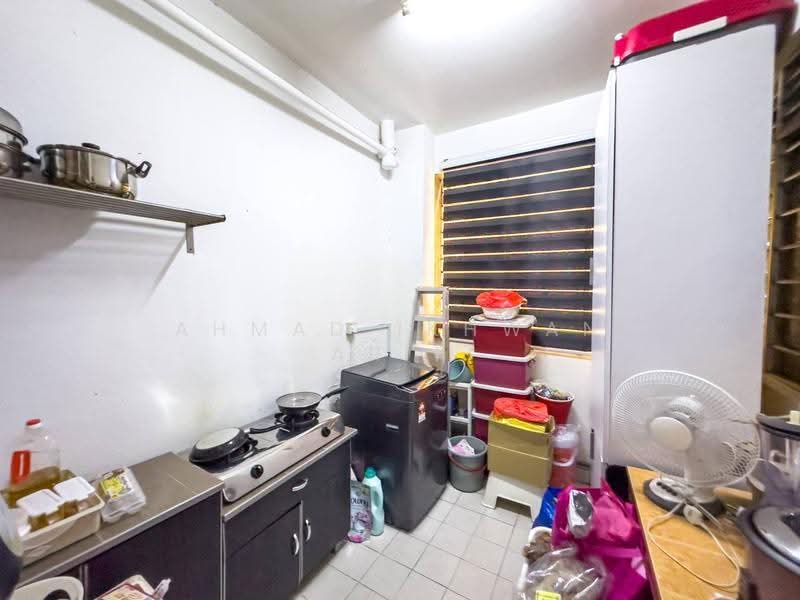 Condominium for Sale at D'Rimba - Ahmad Ikhwan Arif - Kitchen - PropertyGuru.com.my