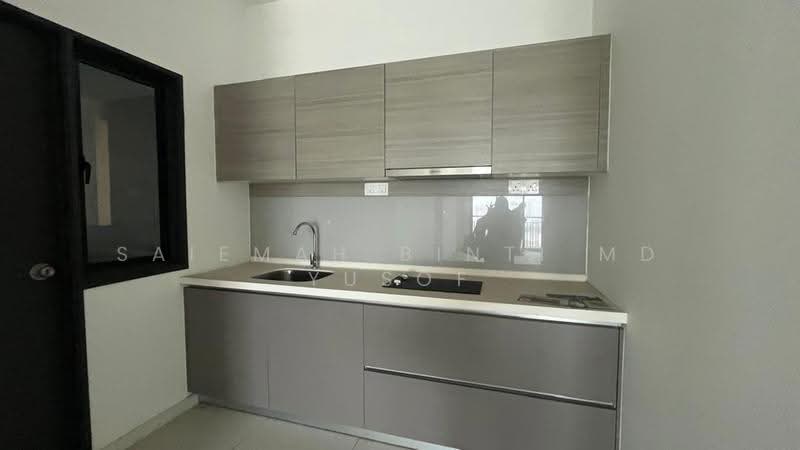 Kediaman Servis untuk Dijual di Emira Residence - SAIEMAH BINTI MD YUSOF - Kitchen - PropertyGuru.com.my
