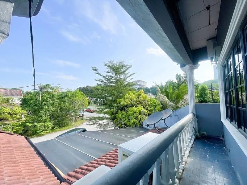 2-storey Terraced House for Sale in Seksyen 4 (Shah Alam) - Ahmad Ikhwan Arif - Balcony - PropertyGuru.com.my