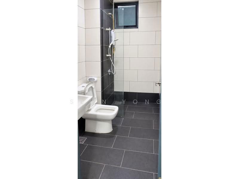 Kondominium untuk Dijual di Selayang 18 - Sean Yong - Bathroom - PropertyGuru.com.my
